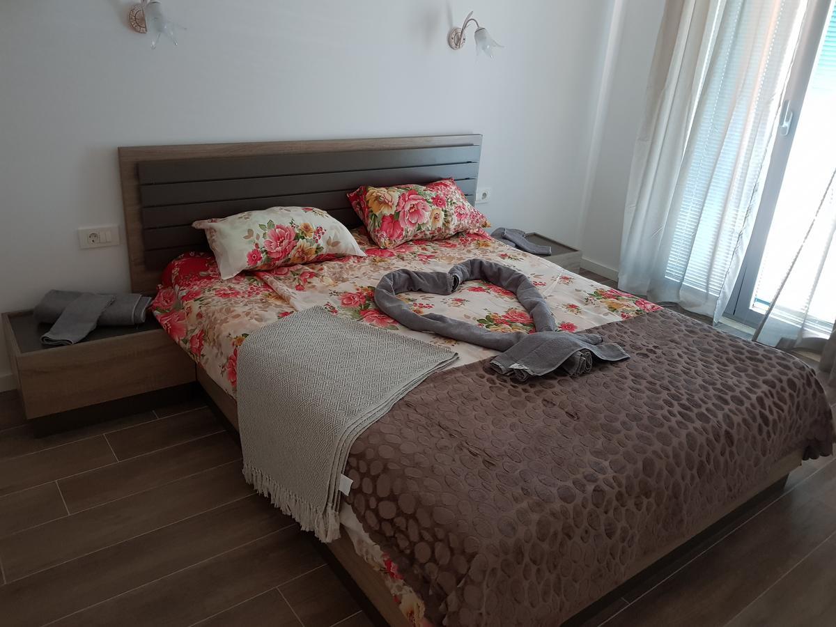 Apartment Melina Dobra Voda Eksteriør bilde